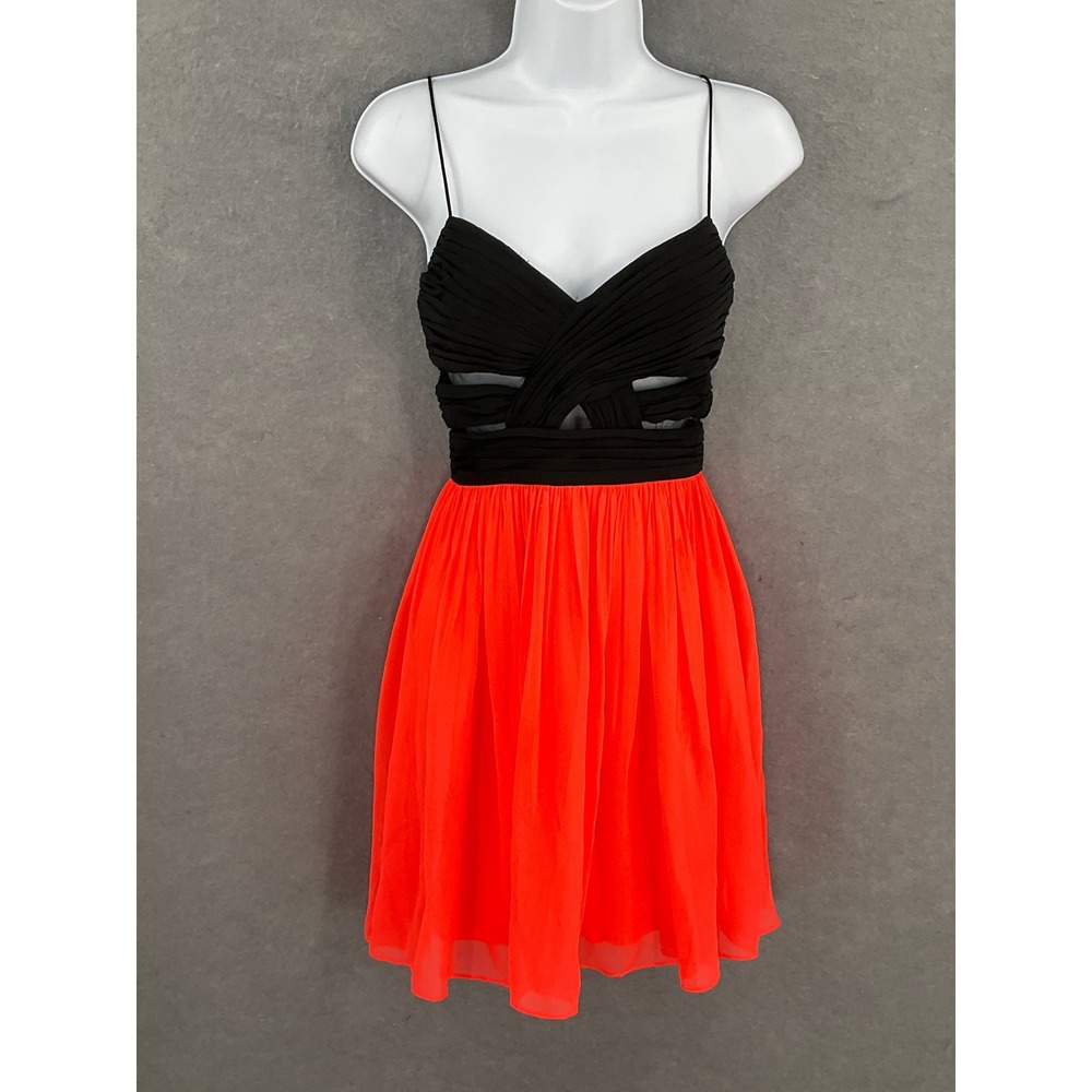 Hailey Logan by Adrianna Papell Black Cutout Mini Dress Size 3/4 Party‎ Cocktail